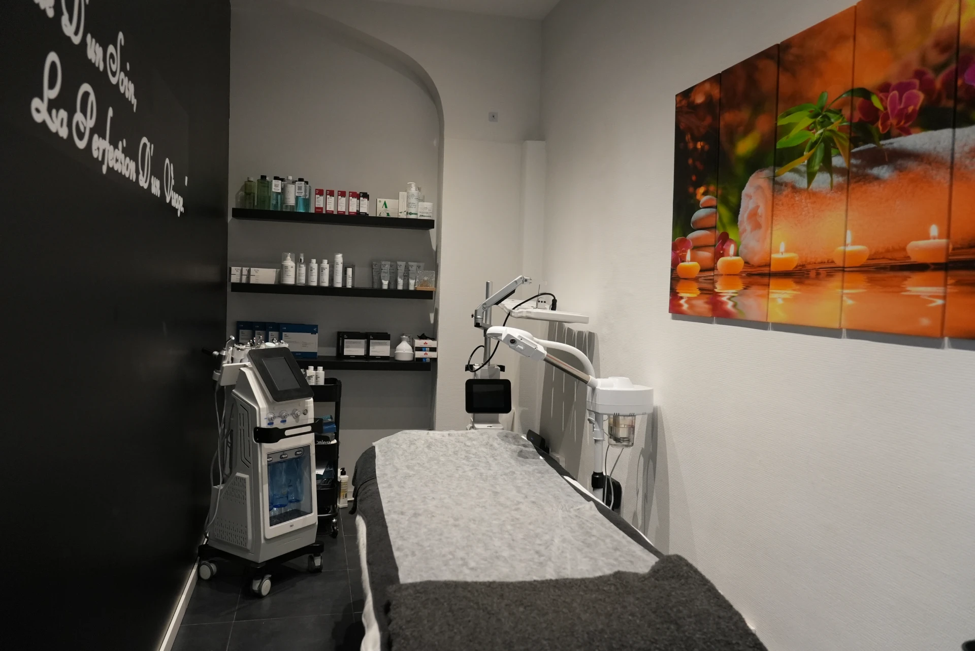 lifting HIFU Schaerbeek, soins visage homme Schaerbeek, HIFU Bruxelles, lifting visage sans chirurgie, jawline contouring Brussels